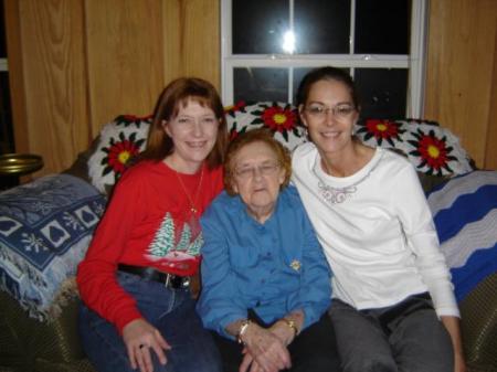 Joyce, mom and me - Christmas 2008