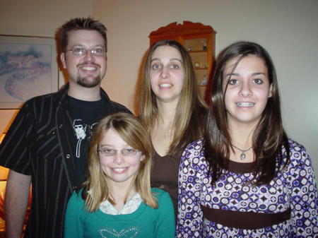 Dave, Lynn, Alyssa and Samantha