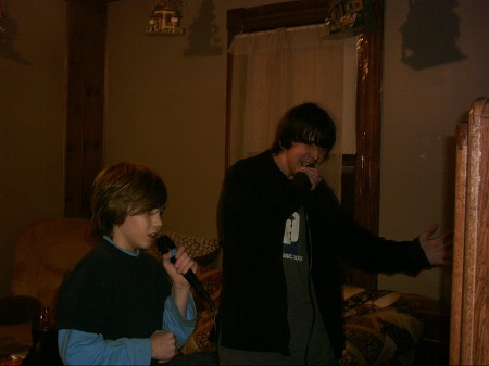 Hayden 12, & Jared 16, playing singstar 2009