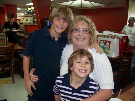 Austin, Tami and Andrew 2008