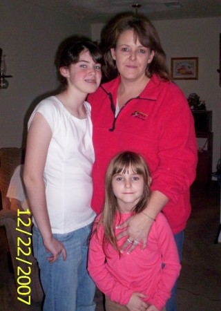 me & my 2 girls kassie & kenzie