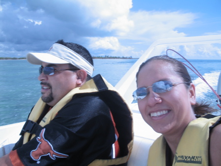 boating in cancun