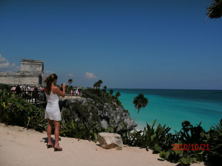 Tulum Castle with beach & Lissa