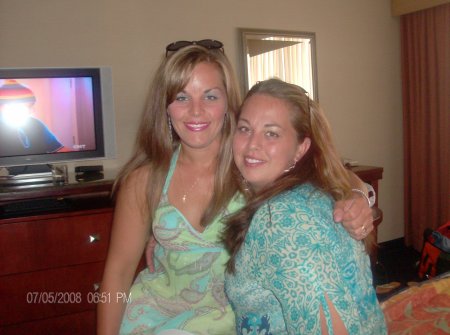 me an my Sis in Nashville July 2008