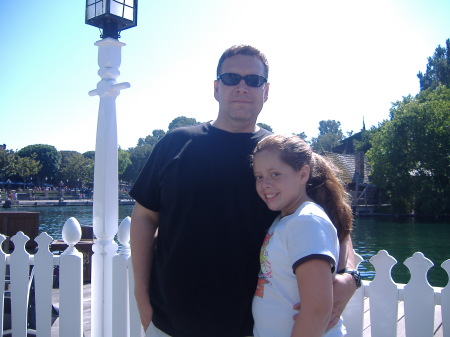 Marissa and I 2008-Disneyland