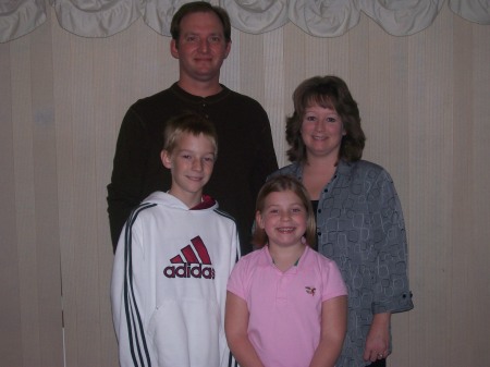 My daughter and family 11-19-08