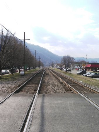 The Tracks, looking West