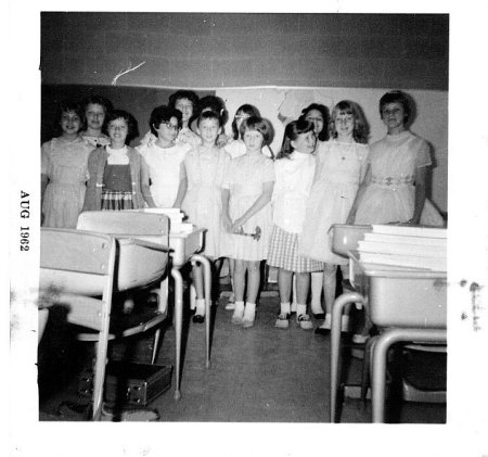 Girls in Class 1962