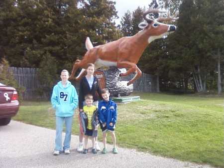 Tabitha, Corina, Adam and Lucas in the UP 2008