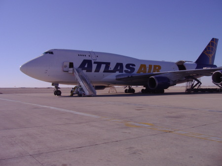 Atlas Air B747-400 Freighter Conversion