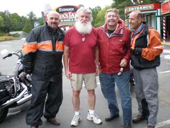 Custen, Santa, Walker & Jack