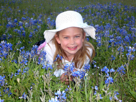 Mackenzie in the Bluebonnets - Spring 2008