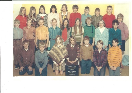 VICKIE MARKLAND's Classmates profile album