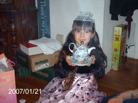 jesses birthday 06 with tea pot