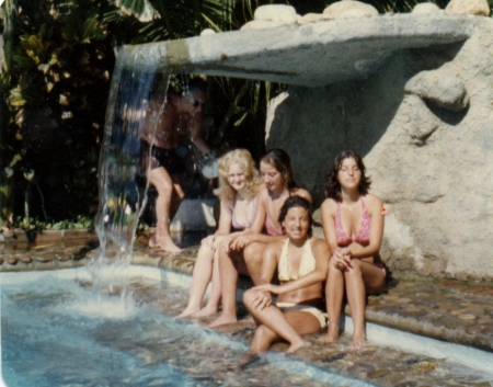 Thibaudeau girls & me Florida lifetime ago