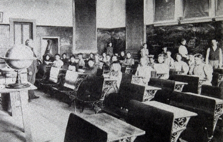 Creighton classroom 1890