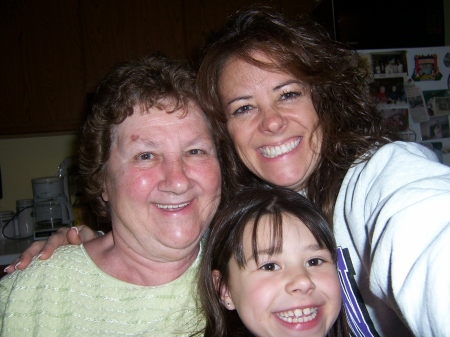 Mom, Me, and my daughter, Amber
