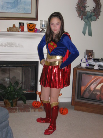 Shelby Halloween 2009 (Super Girl)