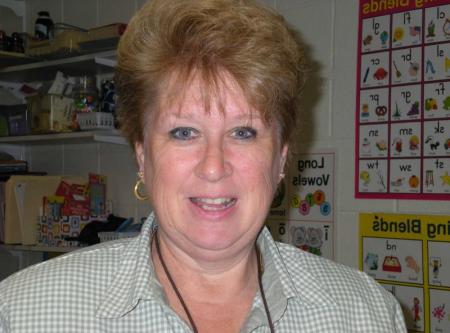 Bev Robins's Classmates® Profile Photo