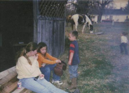 2009 campfire in back yard 001