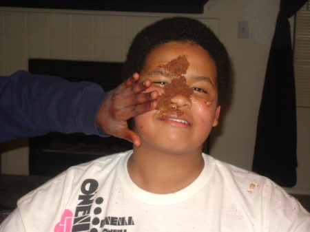 Cake in his face