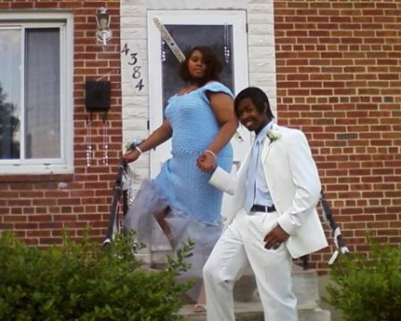 Ian and Sheria out for her sr.prom 2009