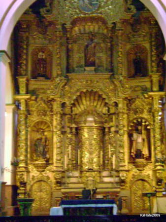 Golden altar in the heart of Old Panama City