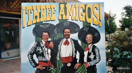 Tres Amigos