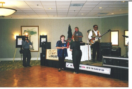 Lynda, Sherry Wilder & Tommy Pollard