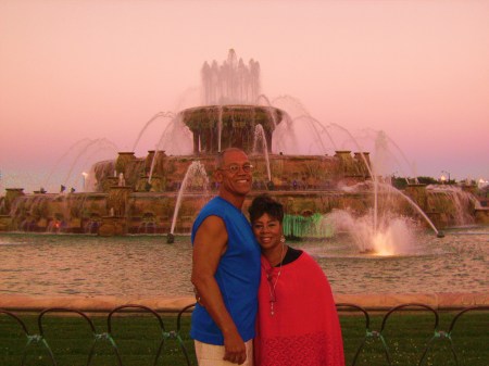 visit to Chicago,he and me Buckingham fountain