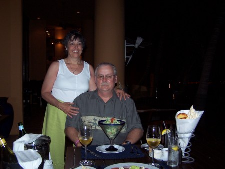 Dinner with Sue in Aruba 2006