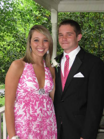 Trevor and Livi Sr. prom 5-09