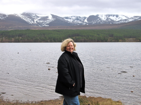 On the banks of Loch Morloch