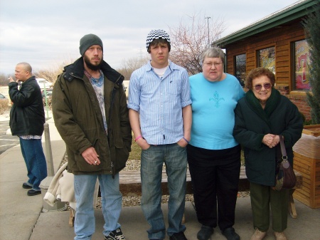 Steven, Cody, Grandma Dee & Gr Grandma
