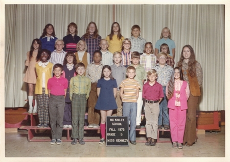 Miss Kennedy&#39;s 5th grade class 1972