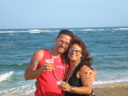 Me and Yvonne on the beach of Kauai 2008