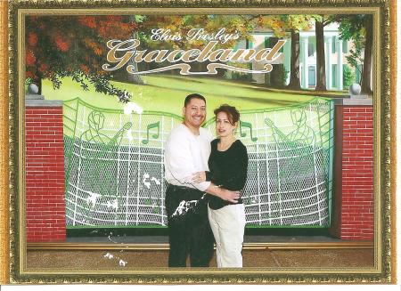 AT GRACELAND WITH ALLISON