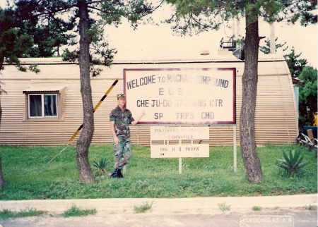 Me....U.S. Army....South Korea, 1985!!