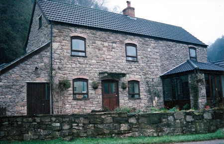 grandad's property in wales "castel y bwllch"