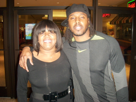 Lynn and KC Chief WR Dwayne Bowe 03/31/09