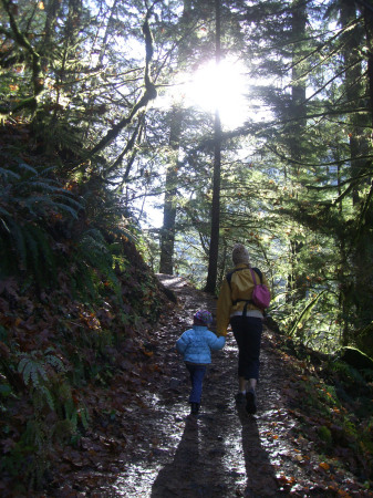 Ronda and Lauren Hiking