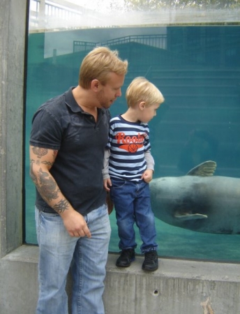 Shane and Elliot at Aquarium (Baltimore)