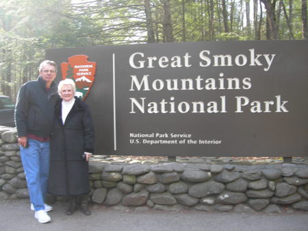 DIANE & DAVE IN SMOKIES 1-3-10