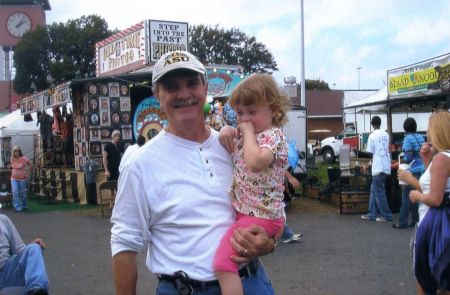 Papaw & Emily at Fair 100909