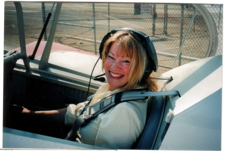 Shelley Lynn - Cockpit