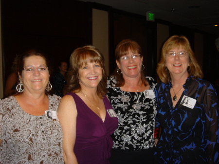 Shannon,Myrna,Becky and Leslie