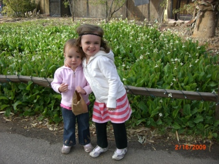 Whitney and Haley at the Zoo Feb 2009
