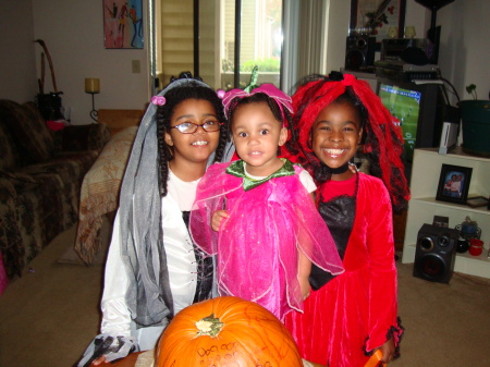 Grandgirls at Halloween