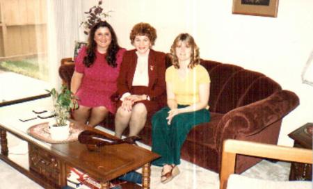 ELSA & NANCY ZAPATA WITH LORRAINE CARROLL