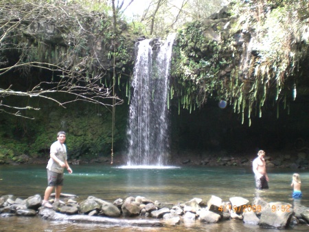 family outing to twinfalls april 18 2009 063